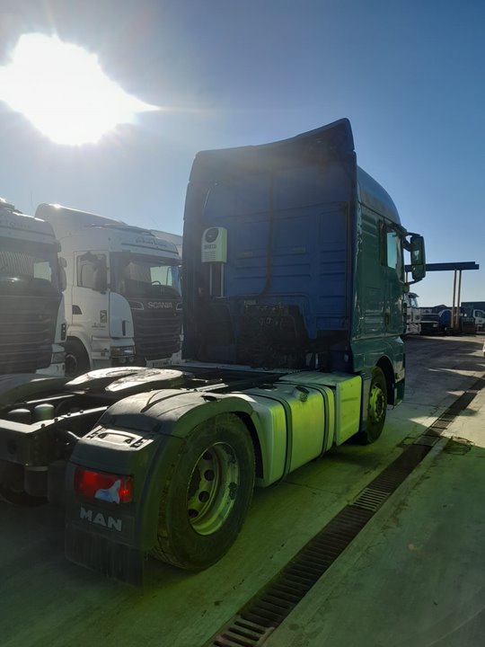 MAN TGX 18.XXX FSA / 4x2   LLS XXL Motor 12,4 Ltr. - 324 kW Diesel