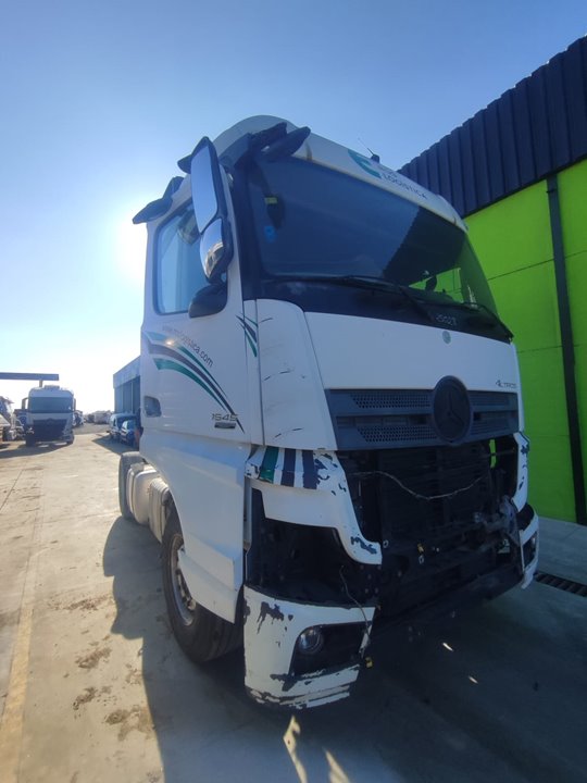 MERCEDES-BENZ ACTROS BM 963.XXX 2-ACHSER 18XX 4x2 Sattelzugmaschine L BigSpace Motor 12,8 Ltr. - 330 kW R6 Diesel (OM 471)