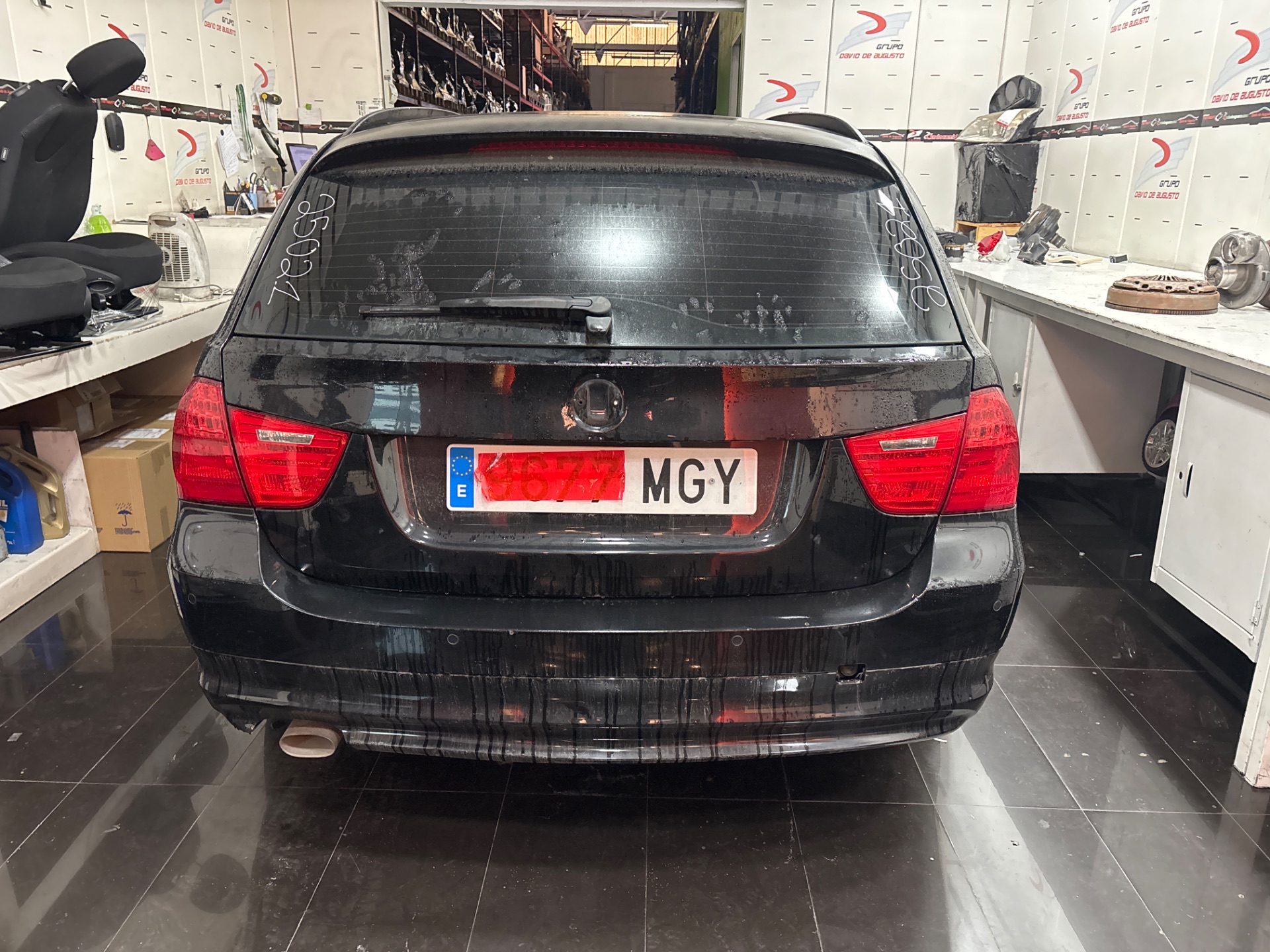 BMW SERIE 3 TOURING (E91) 318d Motor 2,0 Ltr. - 105 kW Turbodiesel CAT