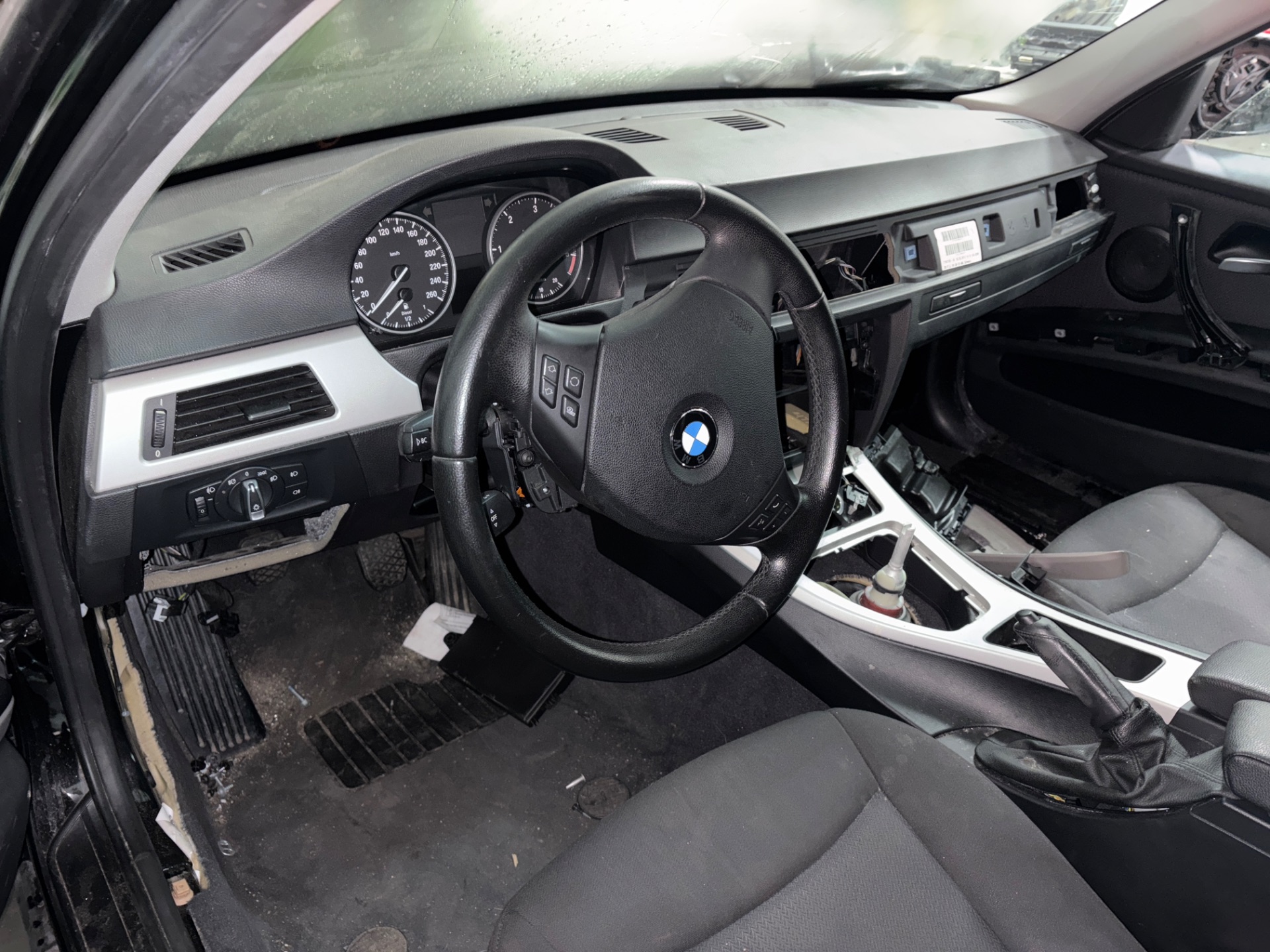 BMW SERIE 3 TOURING (E91) 318d Motor 2,0 Ltr. - 105 kW Turbodiesel CAT