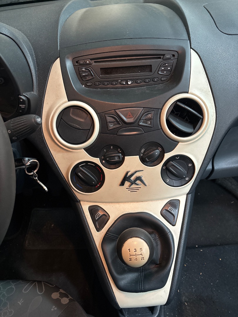 FORD KA (CCU) Black Edition Motor 1,2 Ltr. - 51 kW 8V CAT