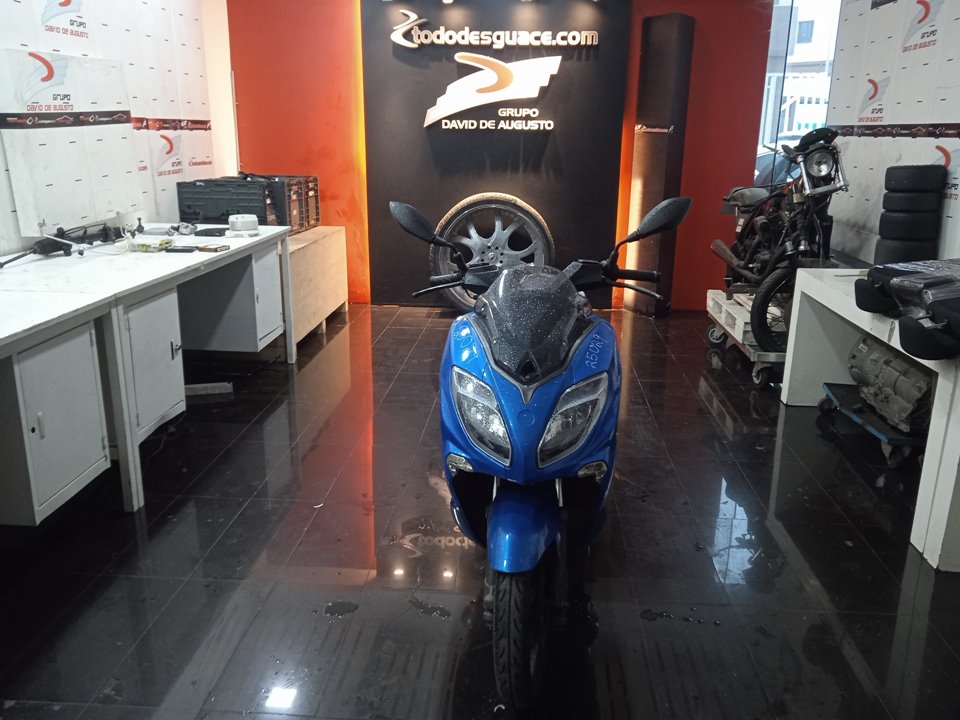 KEEWAY CITY BLADE 125 City Blade 125 Motor 125 cm3 - 6,9 kW