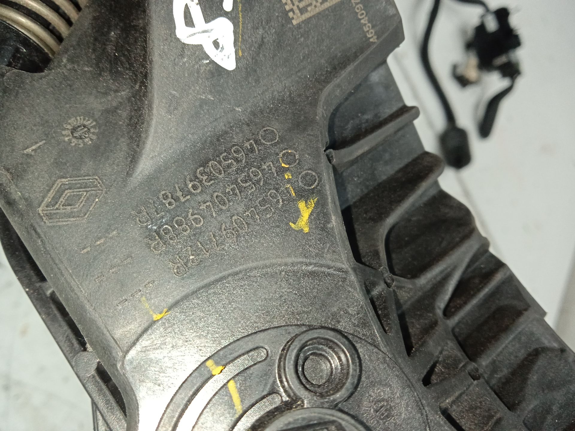 PEDAL EMBRAGUE foto 4