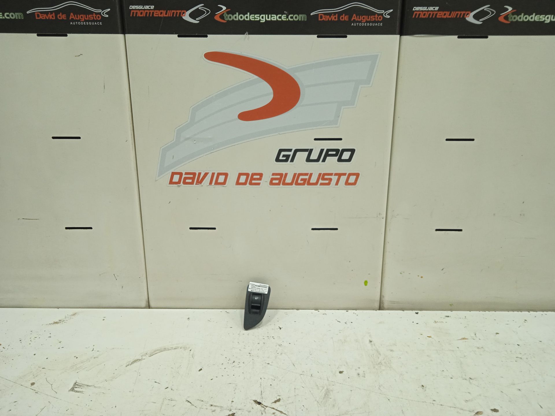 MANDO ELEVALUNAS TRASERO IZQUIERDO FIAT BRAVO (198) 1.6 16V Multijet Easy (77kW)
