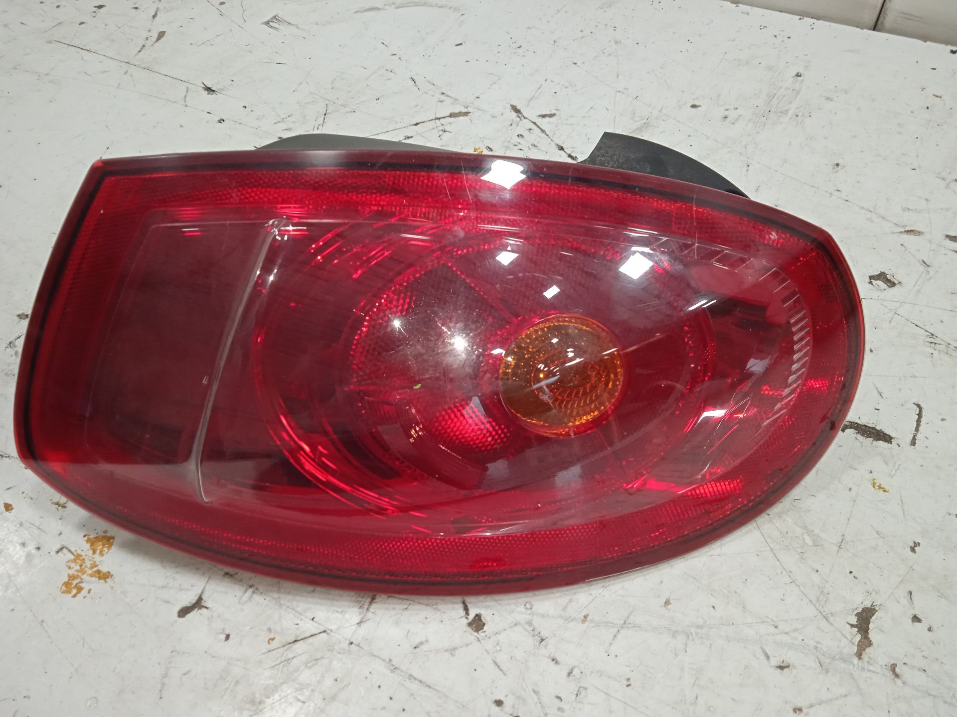 PILOTO TRASERO IZQUIERDO FIAT BRAVO (198) 1.6 16V Multijet Easy (77kW)