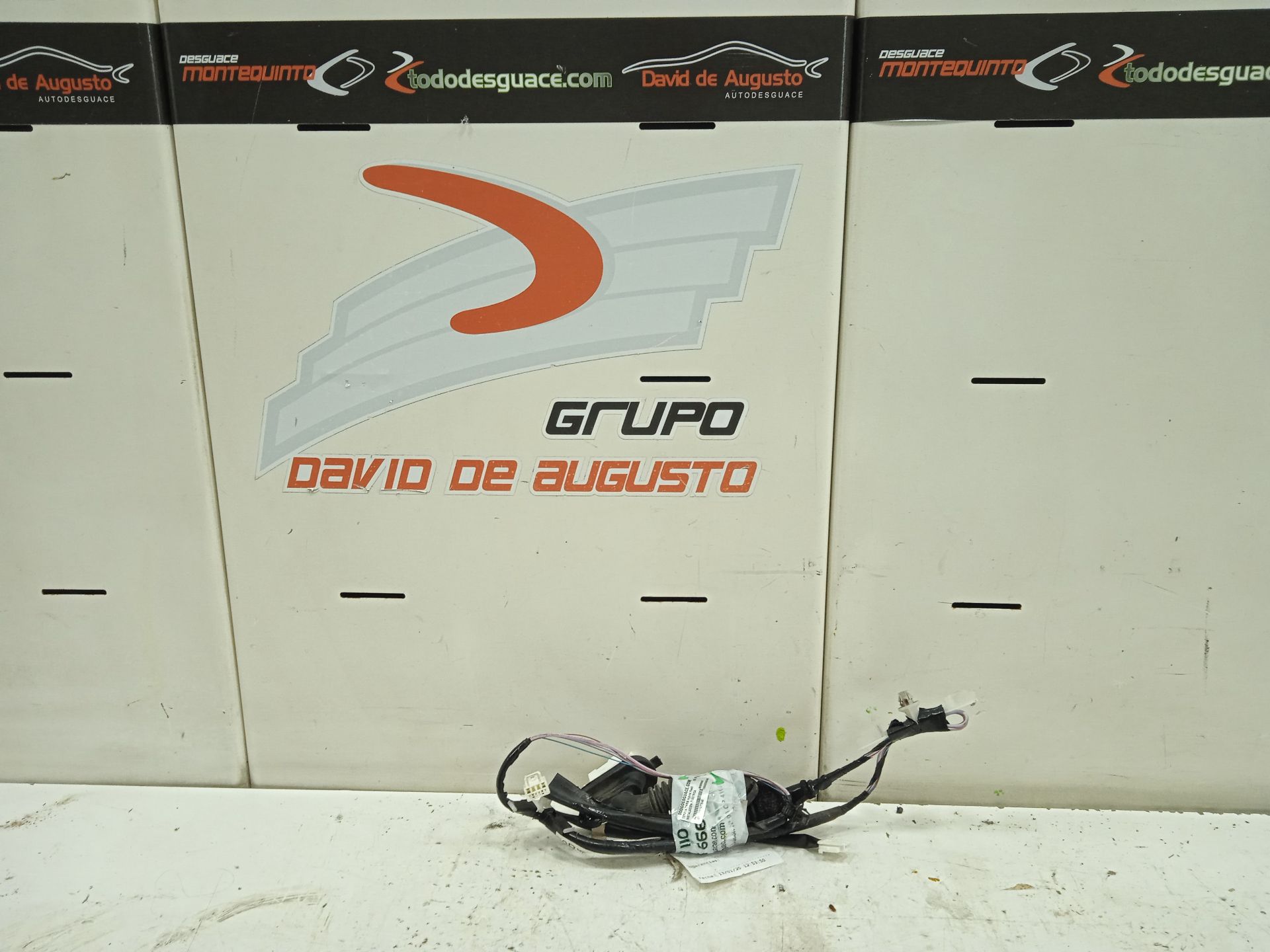 INSTALACION ELECTRICA TOYOTA YARIS Hybrid Feel!