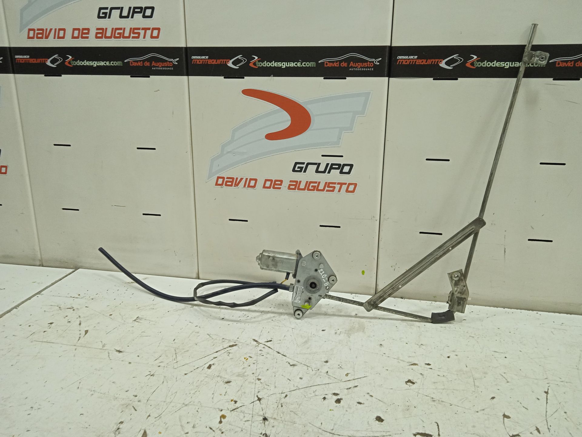 MOTOR LIMPIA DELANTERO