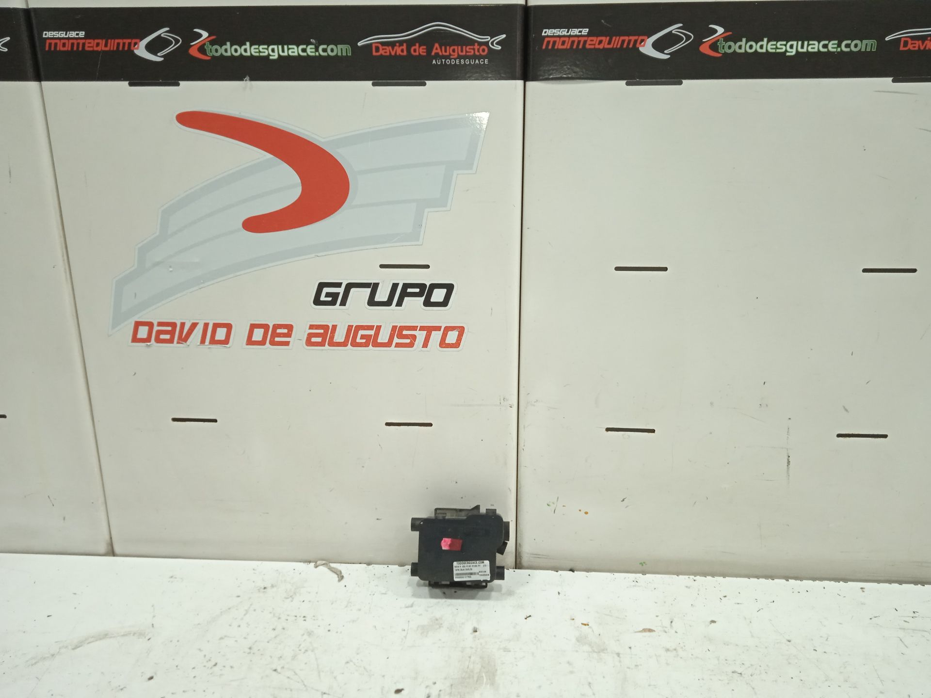TAPA CAJA CABLES BMW R 1200 RT/ST R1200 RT    (10->)(430)   |   10.09 - 12.13