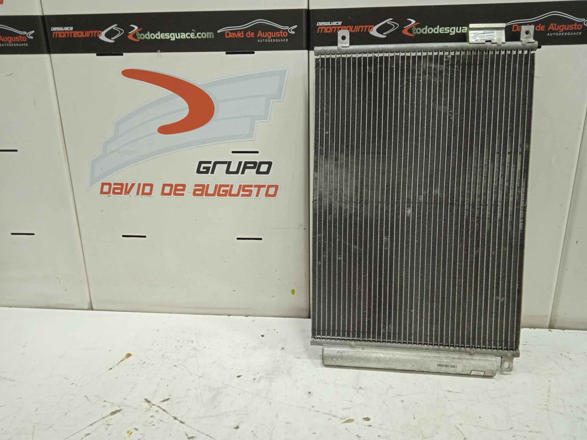 CONDENSADOR / RADIADOR  AIRE ACONDICIONADO foto 3