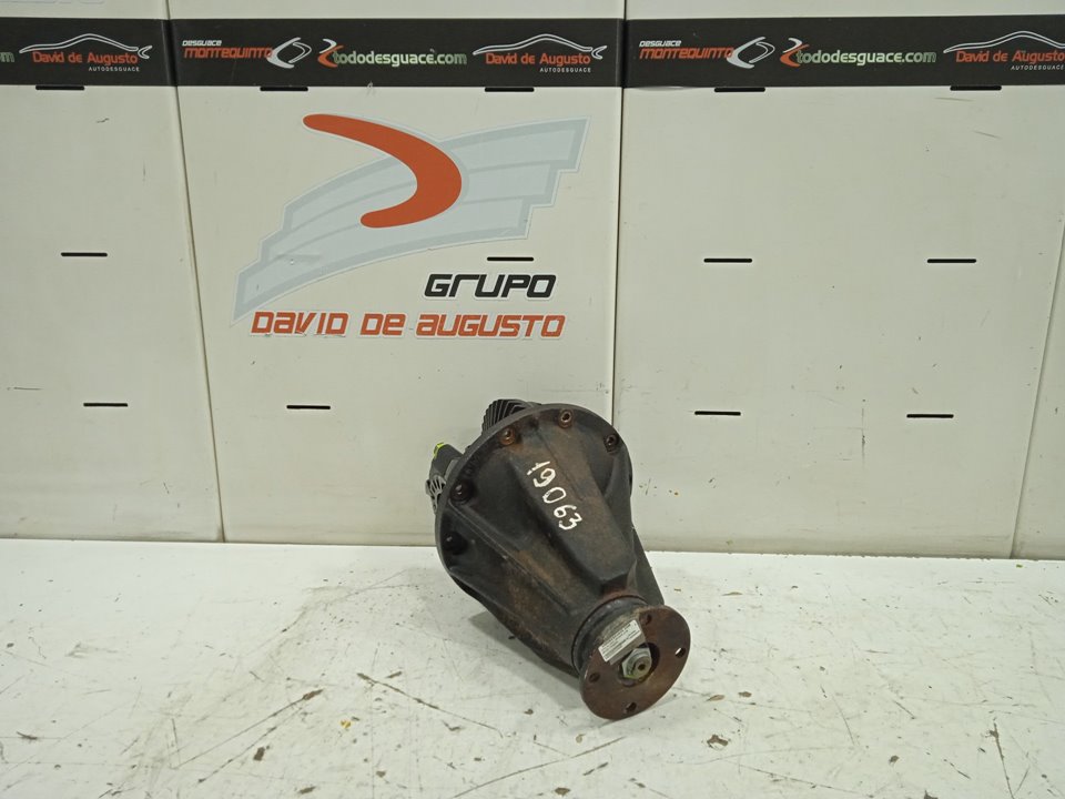 GRUPO TRASERO TOYOTA LAND CRUISER (J12) *