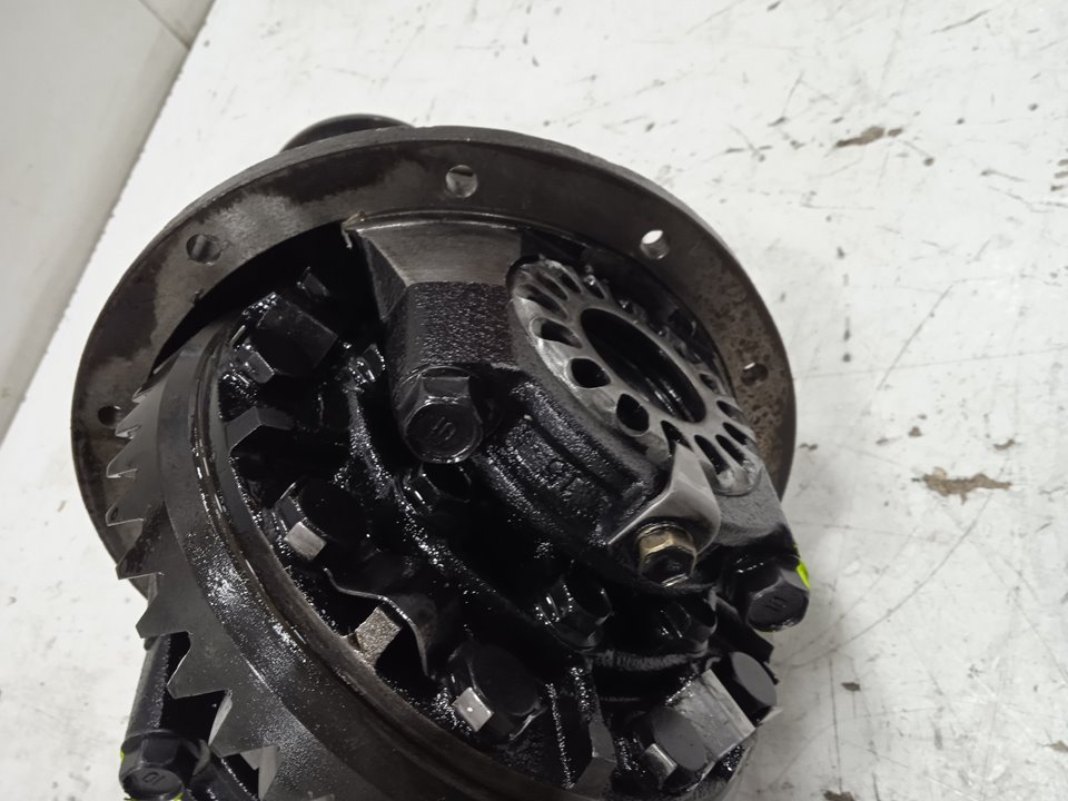 GRUPO TRASERO TOYOTA LAND CRUISER (J12) *