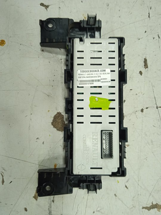 PANTALLA MULTIFUNCION RENAULT LAGUNA III 2.0 DCI BERLINA