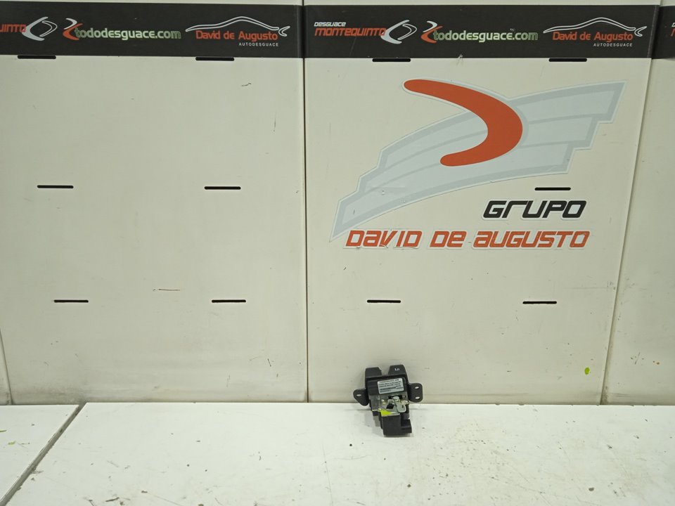 CERRADURA MALETERO / PORTON