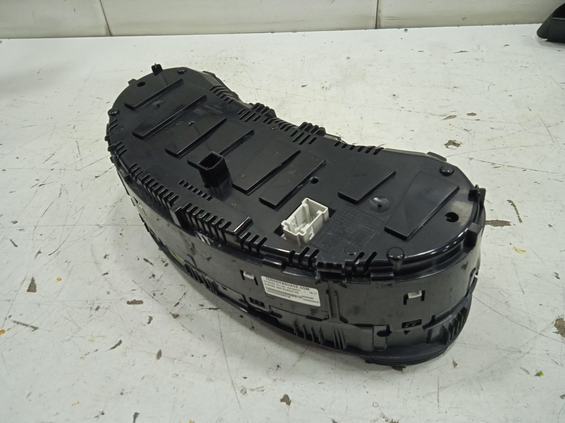 CUADRO INSTRUMENTOS CITROEN C4 LIM. Collection   |   12.11 - 12.14