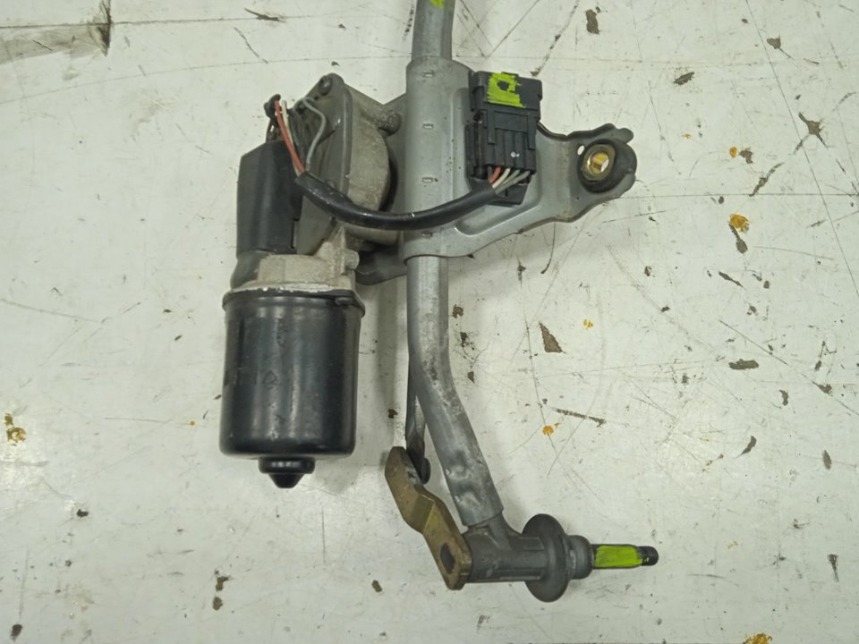 VARILLAJE MOTOR LIMPIA DELANTERO NISSAN PRIMASTAR (X83) Caja cerrada batalla corta 2,76t   |   04.03 - ...