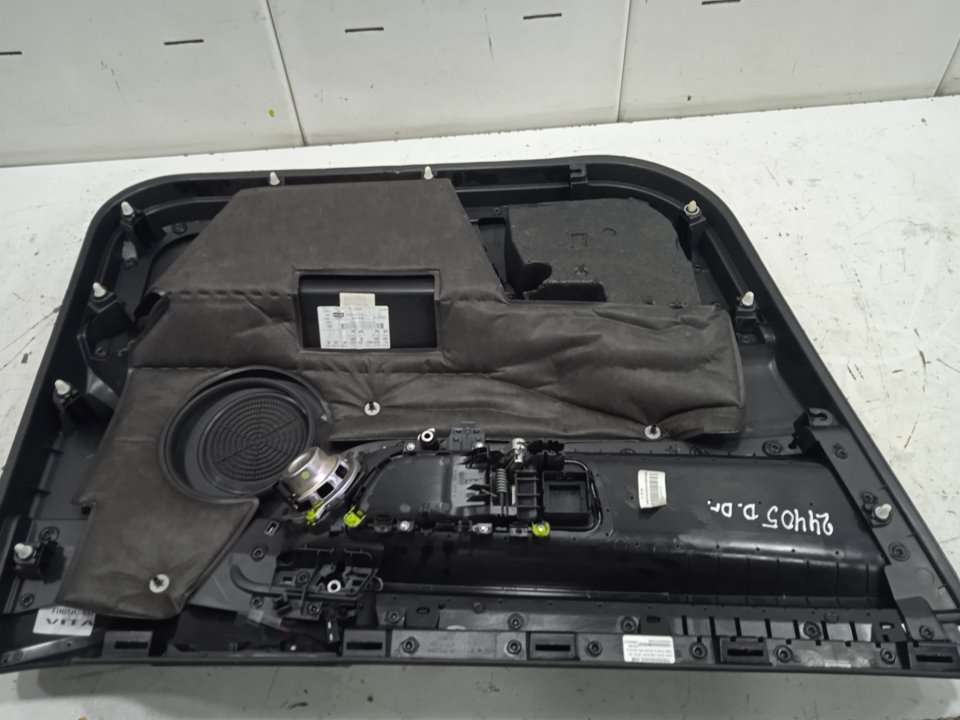 PAÑO PUERTA DELANTERO DERECHO LAND ROVER DISCOVERY SPORT SE