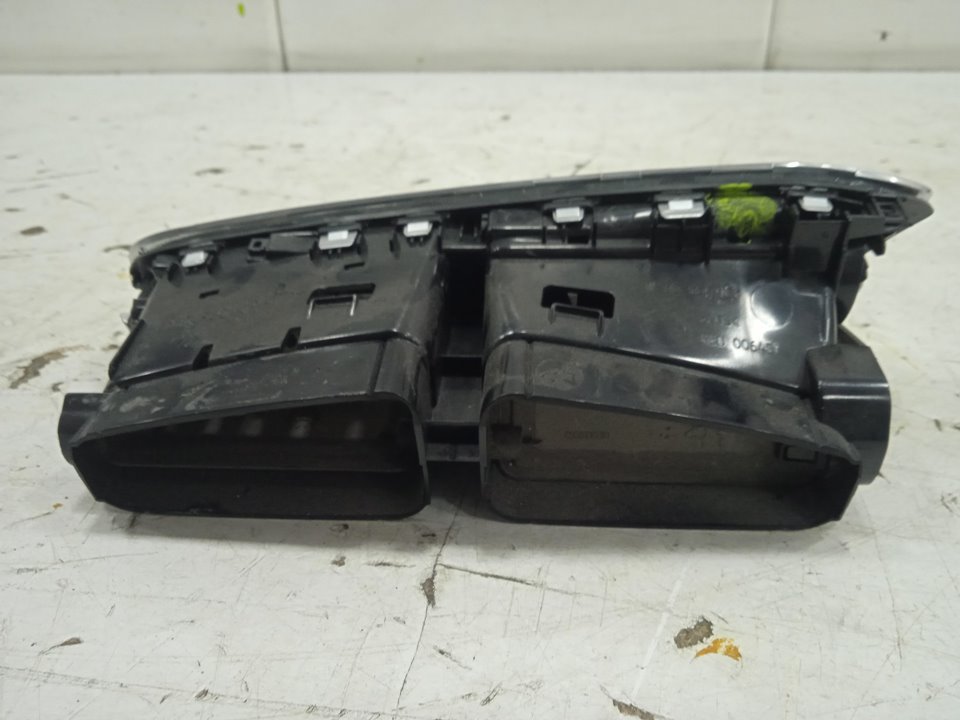 AIREADOR CENTRAL CITROEN C4 LIM. Collection   |   12.11 - 12.14
