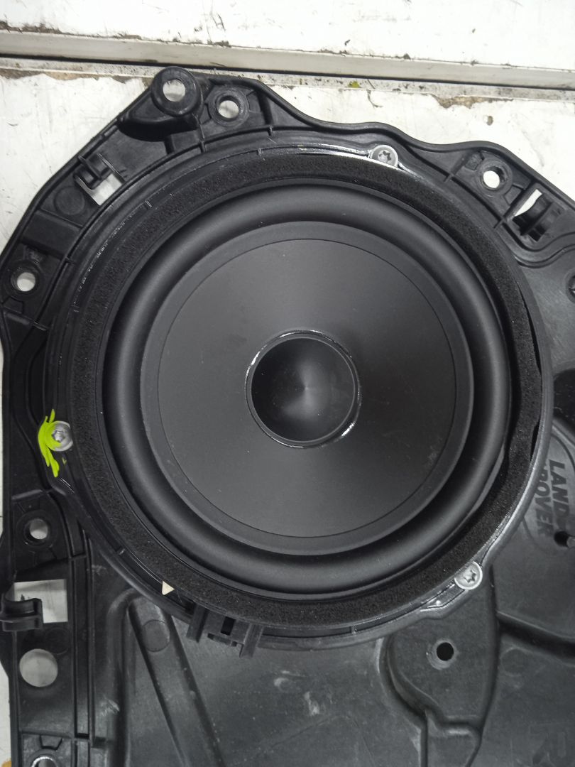 ALTAVOZ LAND ROVER DISCOVERY SPORT SE
