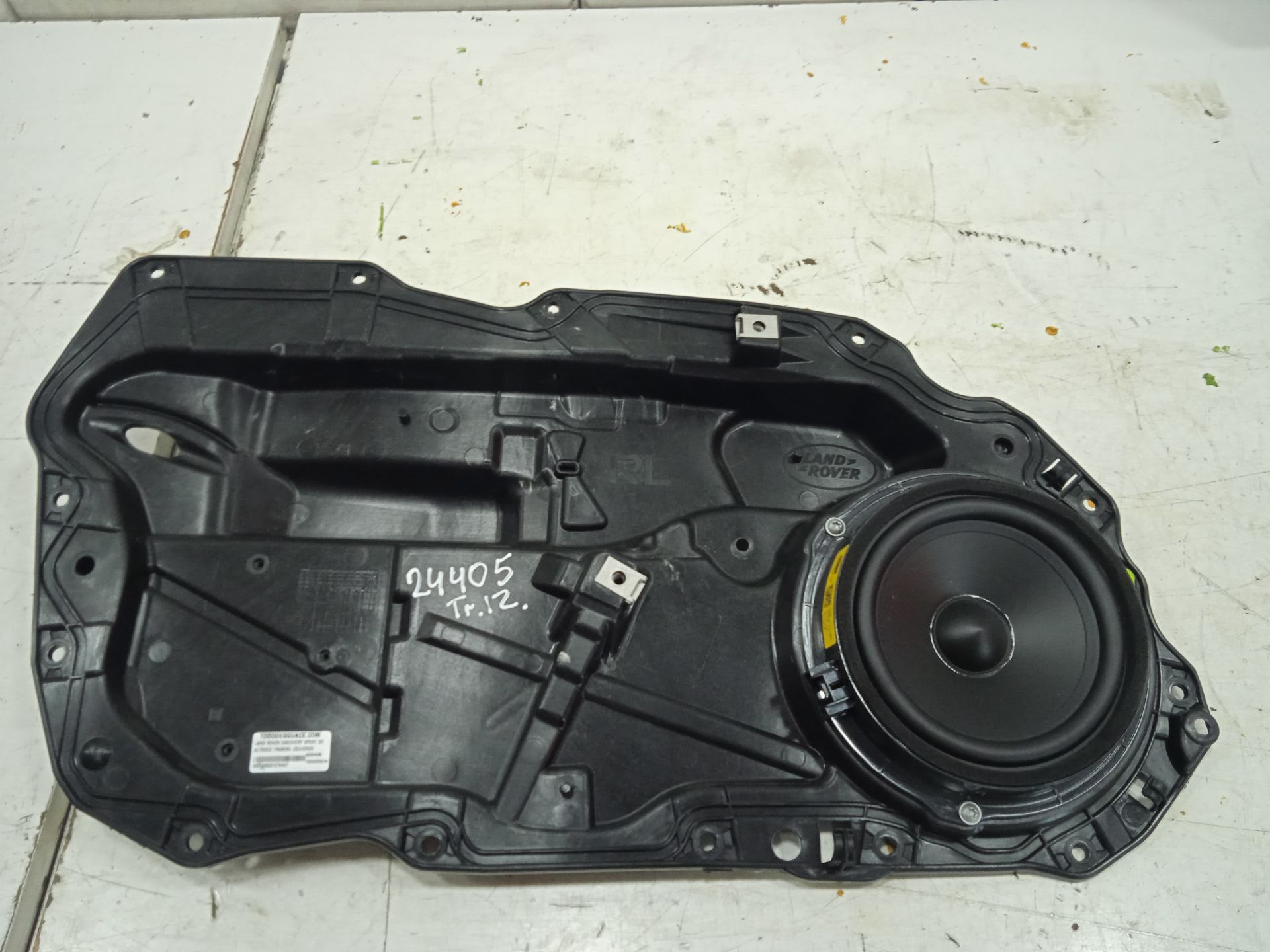 ALTAVOZ TRASERO IZQUIERDO LAND ROVER DISCOVERY SPORT SE