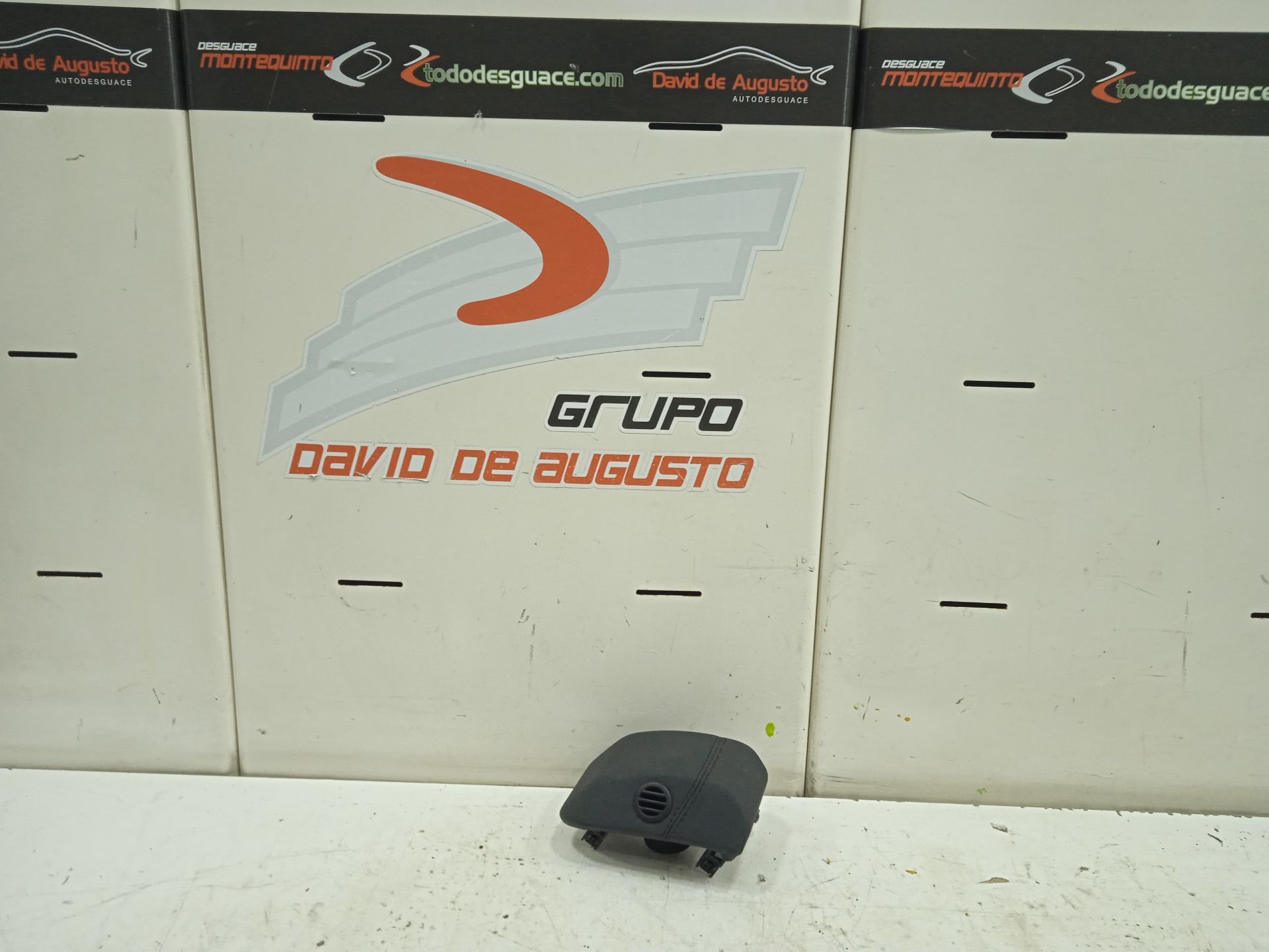 MOLDURA LAND ROVER DISCOVERY SPORT SE