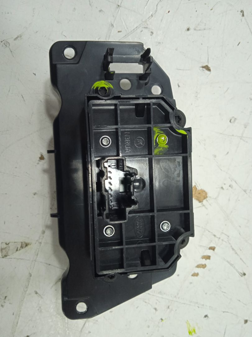 TIRADOR FRENO DE MANO LAND ROVER DISCOVERY SPORT SE