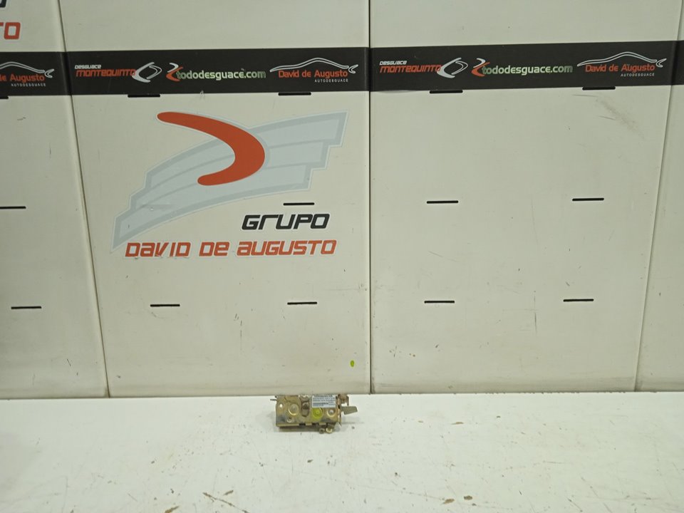 CERRADURA PUERTA DELANTERA DERECHA
