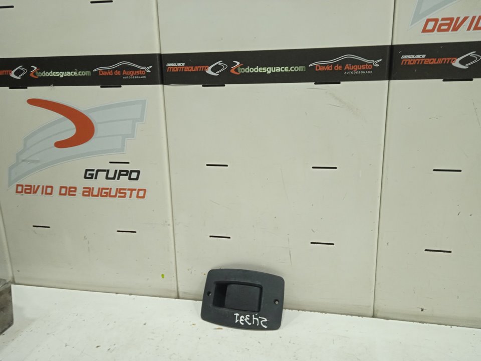 MANETA INTERIOR TRASERA DERECHA IVECO STRALIS (AS) FSA T / FP LT  4X2 Gran espacio