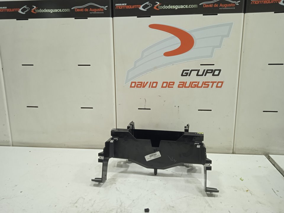 MOLDURA LAND ROVER DISCOVERY SPORT SE