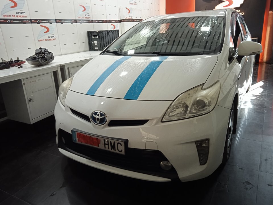 TOYOTA PRIUS (NHW30) Plug-in Hybrid Advance Motor 1,8 Ltr. - 73 kW 16V CAT (Híbrido)