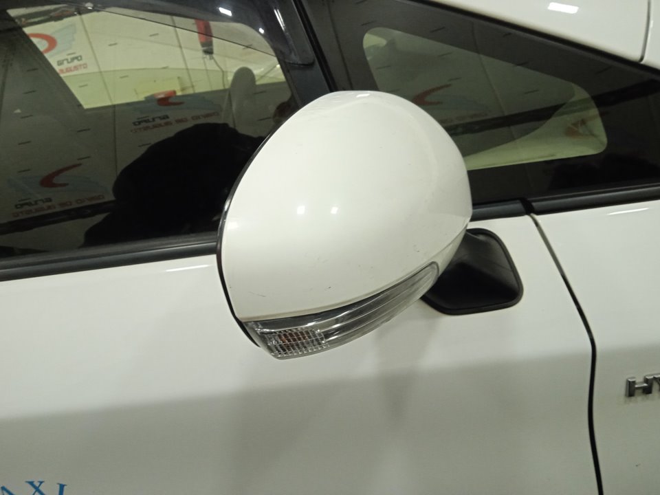 TOYOTA PRIUS (NHW30) Plug-in Hybrid Advance Motor 1,8 Ltr. - 73 kW 16V CAT (Híbrido)