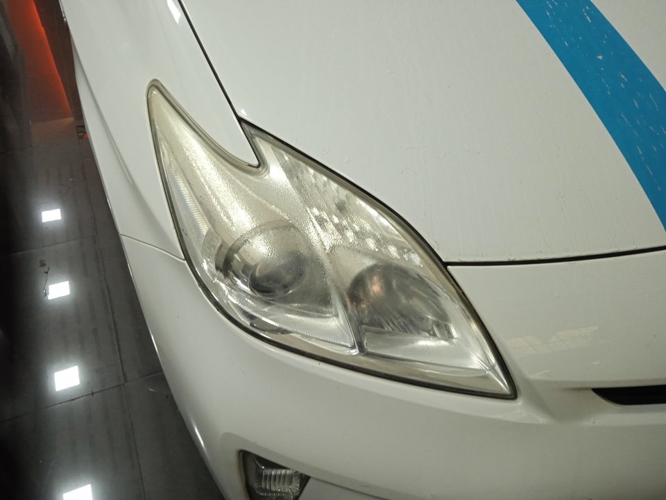 TOYOTA PRIUS (NHW30) Plug-in Hybrid Advance Motor 1,8 Ltr. - 73 kW 16V CAT (Híbrido)