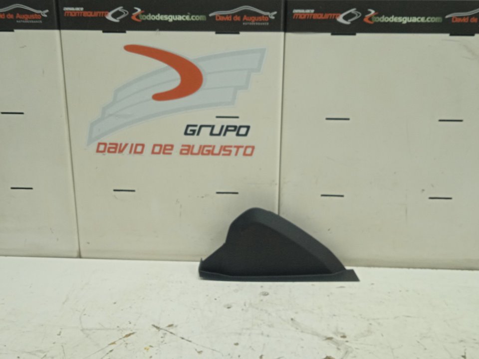 MOLDURA LAND ROVER DISCOVERY SPORT SE