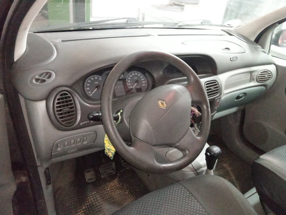 RENAULT SCENIC (JA..) 1.6 16V Expression Motor 1,6 Ltr. - 79 kW 16V