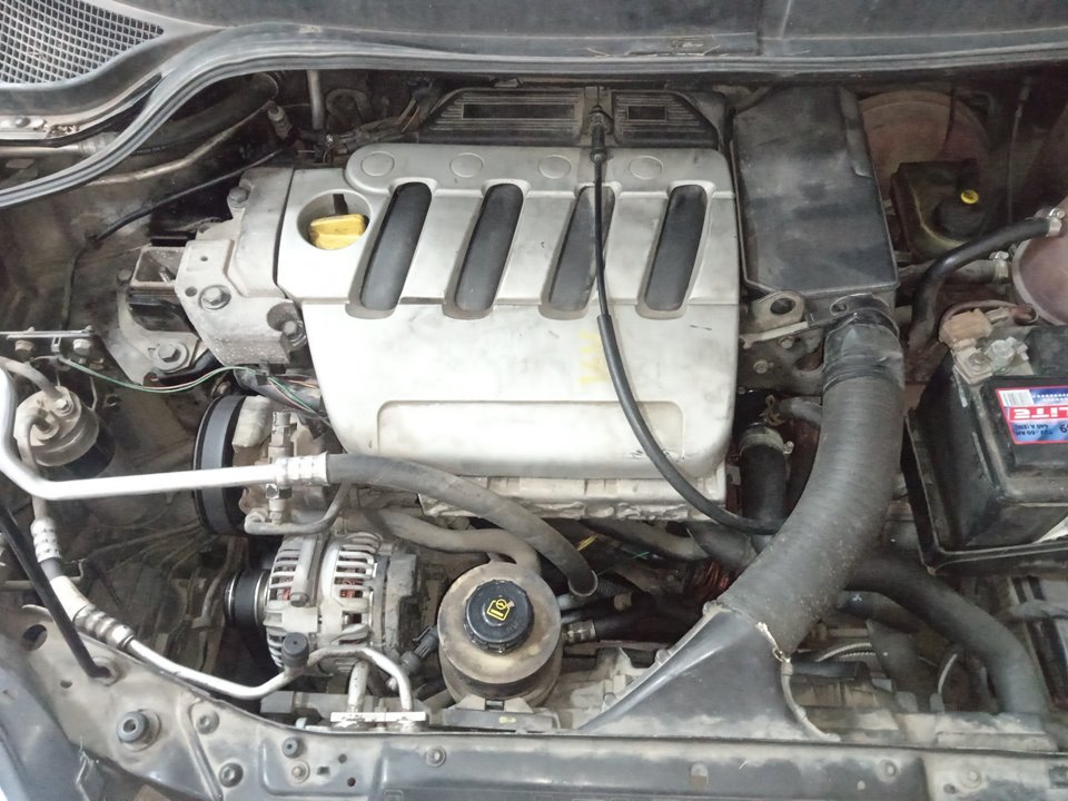 RENAULT SCENIC (JA..) 1.6 16V Expression Motor 1,6 Ltr. - 79 kW 16V