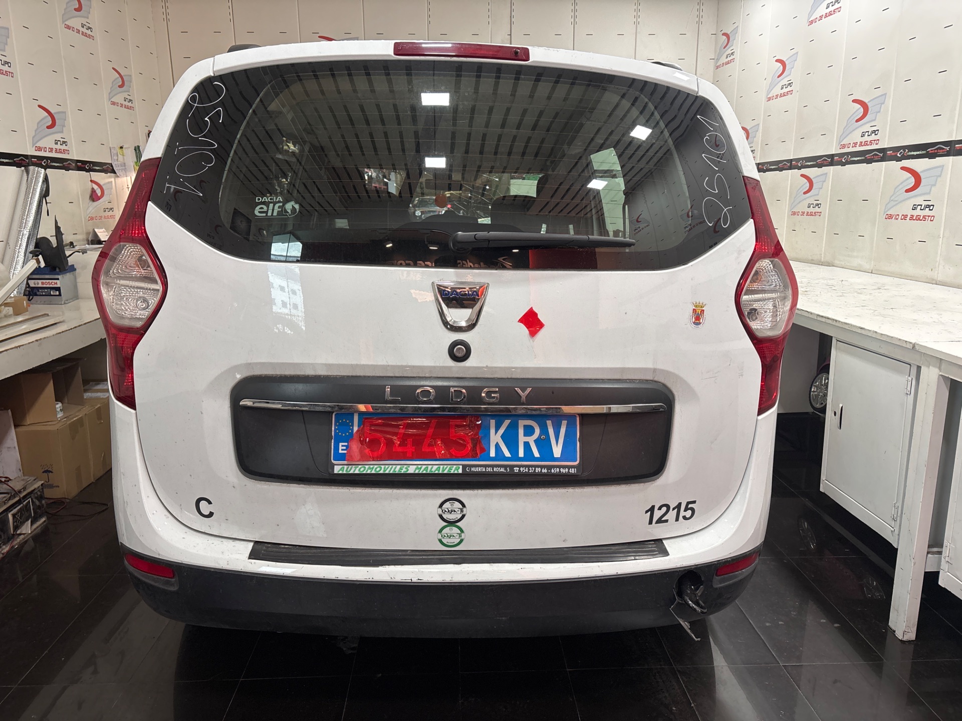 DACIA LODGY Comfort Motor 1,5 Ltr. - 70 kW BLUE dCi Diesel FAP CAT
