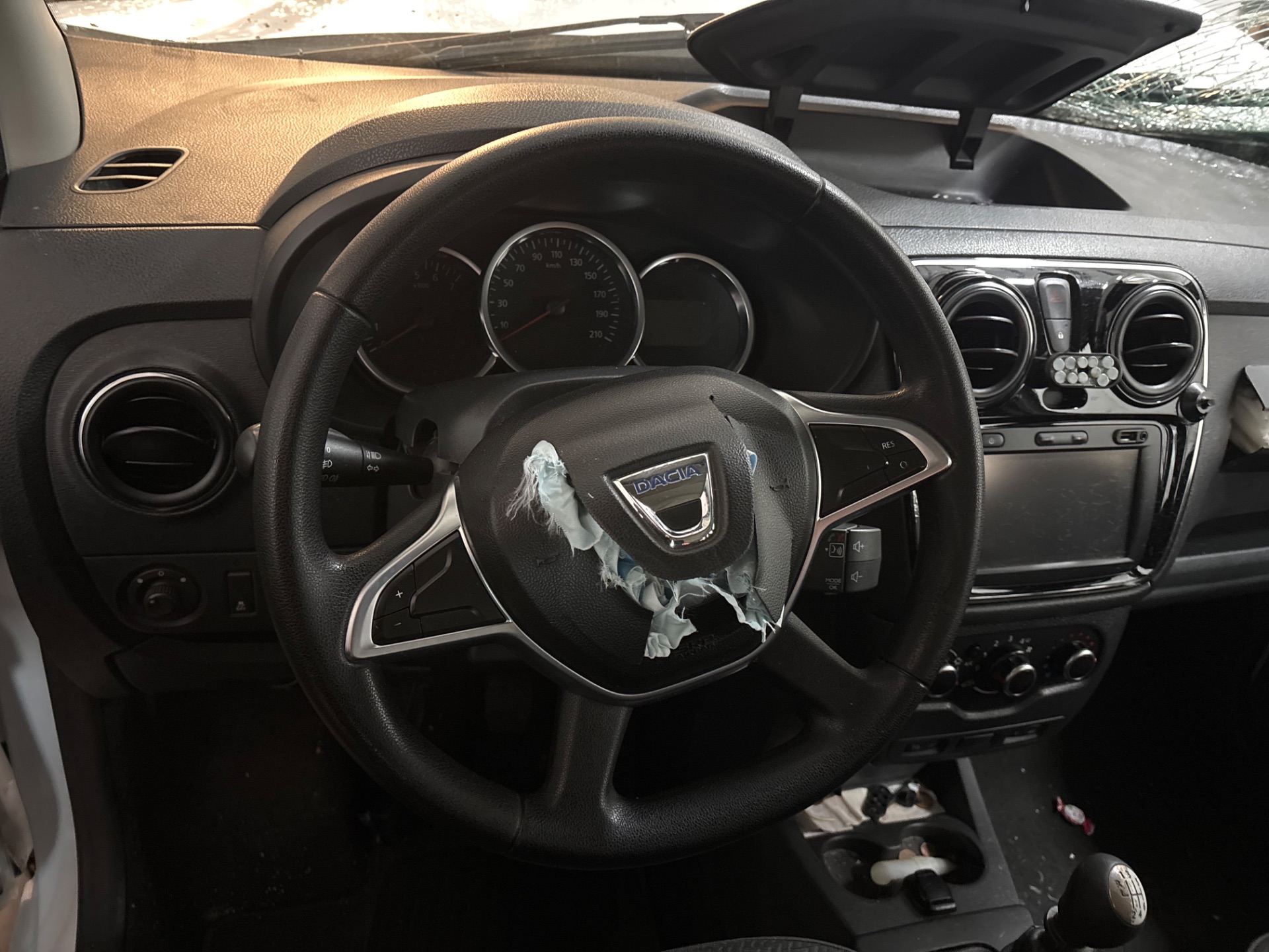DACIA LODGY Comfort Motor 1,5 Ltr. - 70 kW BLUE dCi Diesel FAP CAT