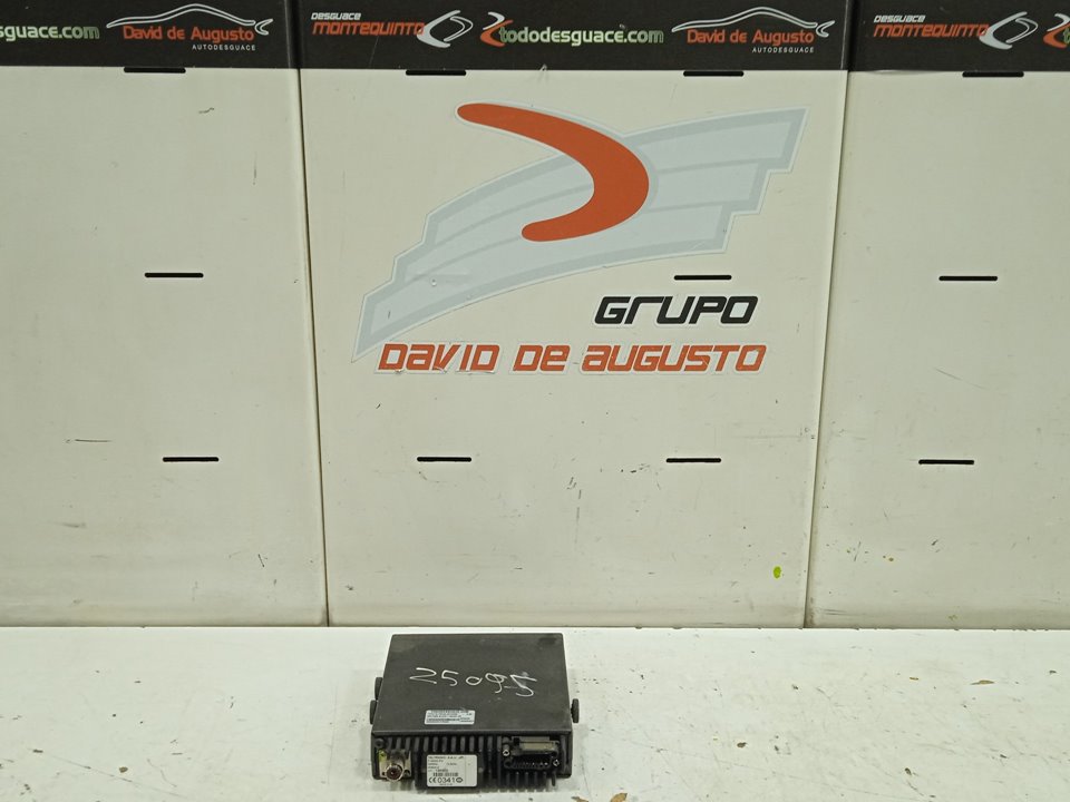 SISTEMA AUDIO / RADIO CD TOYOTA PRIUS (NHW30) Plug-in Hybrid Advance