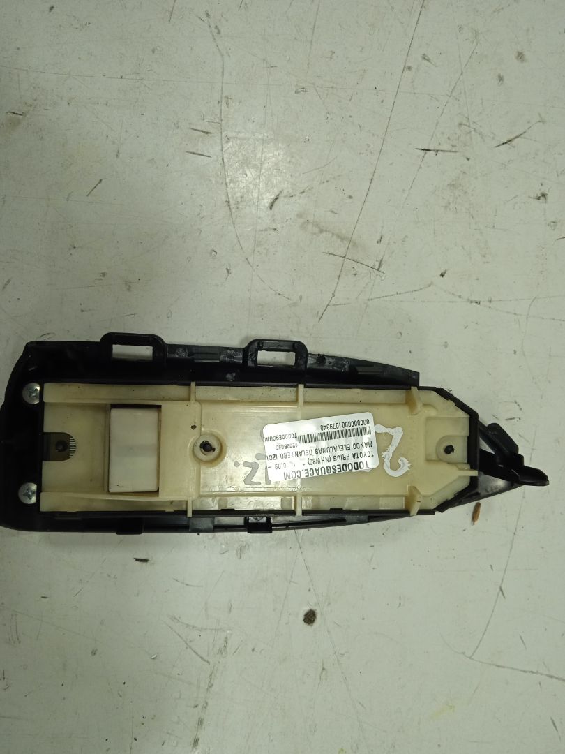 MANDO ELEVALUNAS DELANTERO IZQUIERDO TOYOTA PRIUS (NHW30) Plug-in Hybrid Advance