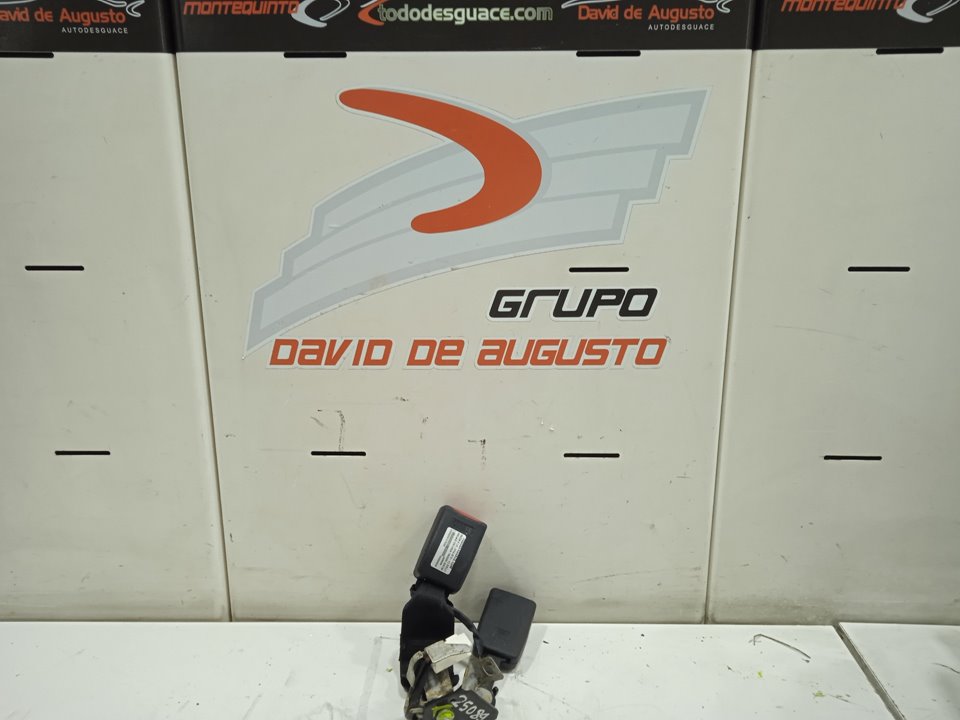 ANCLAJE CINTURON TRASERO CENTRAL MAZDA 6 LIM. (GH)(.2012->) Style