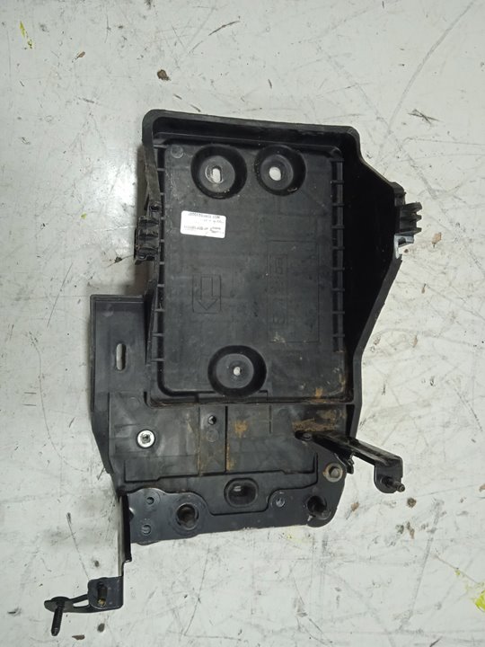 SOPORTE BATERIA MAZDA 6 LIM. (GH)(.2012->) Style