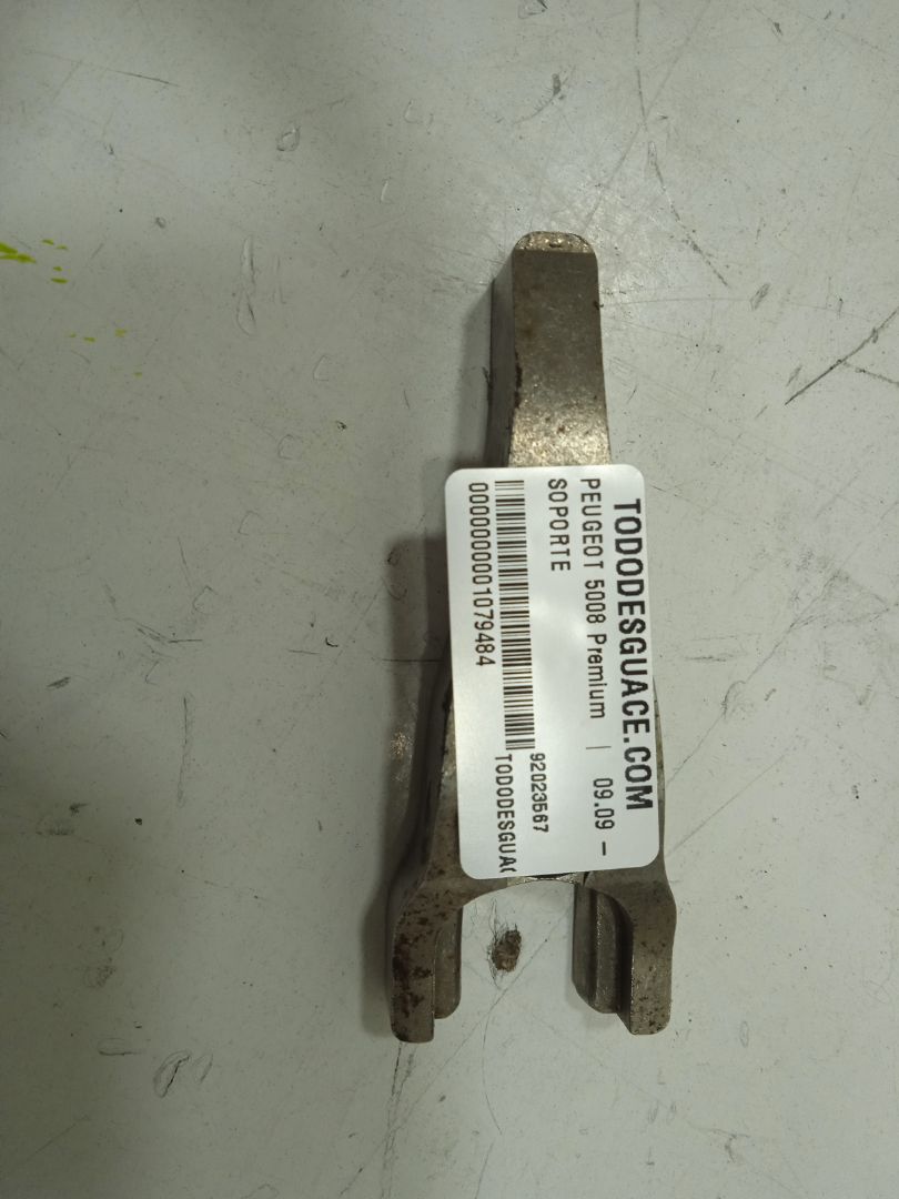 SOPORTE INYECTORE PEUGEOT 5008 Premium