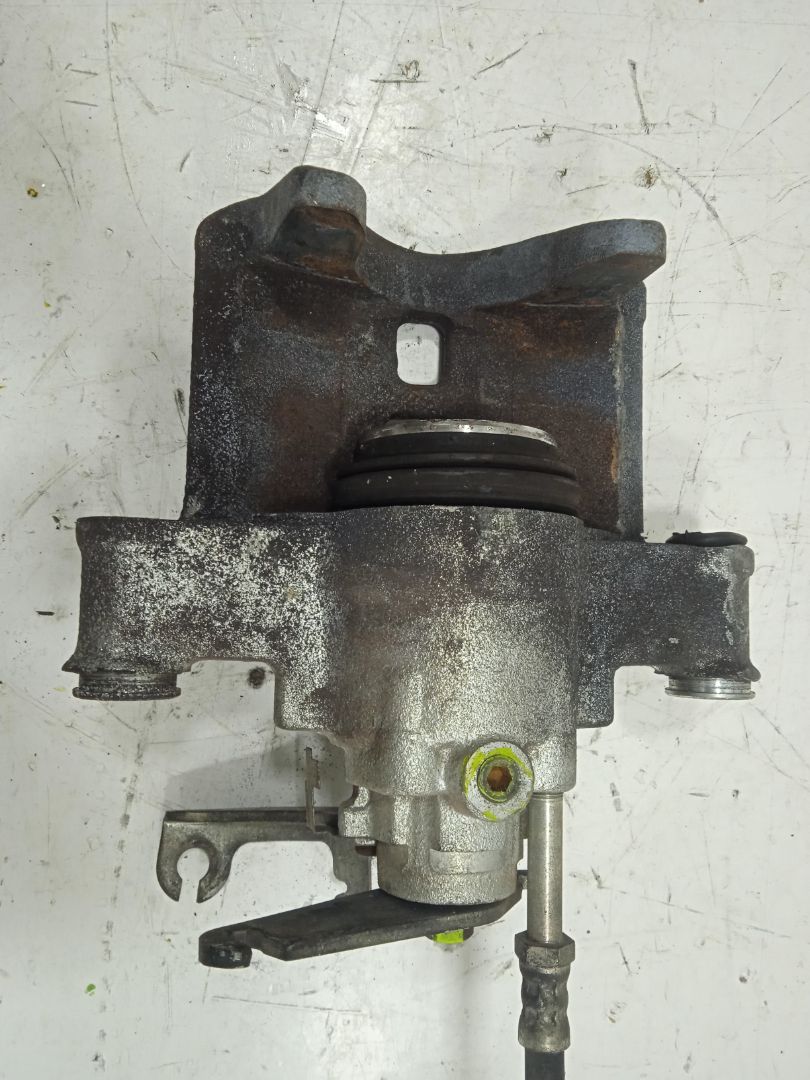 PINZA DE FRENO DELANTERA IZQUIERDA IVECO DAILY CAJA CERRADA (2006 =>) Caja cerrada 35C... batalla 3000   |   06.09 - 12.11