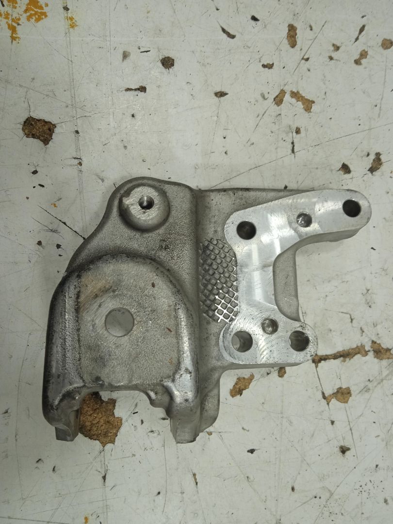 SOPORTE MOTOR foto 3