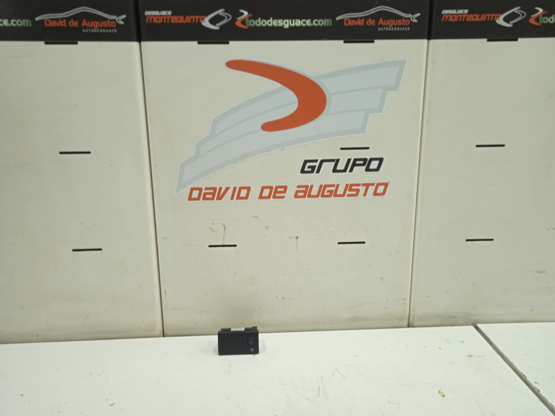MANDO REGULACION FAROS