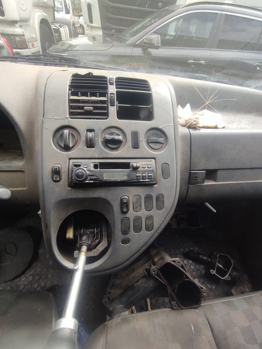 MERCEDES-BENZ VITO (W638) CAJA CERRADA 108 CDI     (638.094) Motor 2,2 Ltr. - 60 kW 16V CDI Turbodiesel CAT