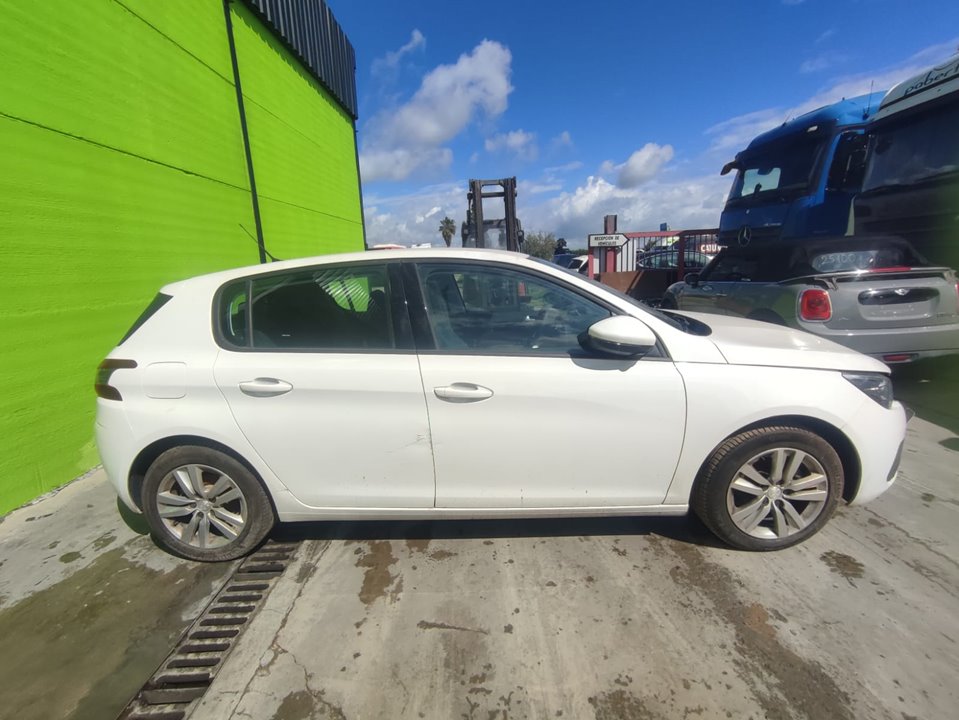 PEUGEOT 308 ACCESS Motor 1,5 Ltr. - 75 kW Blue-HDI FAP