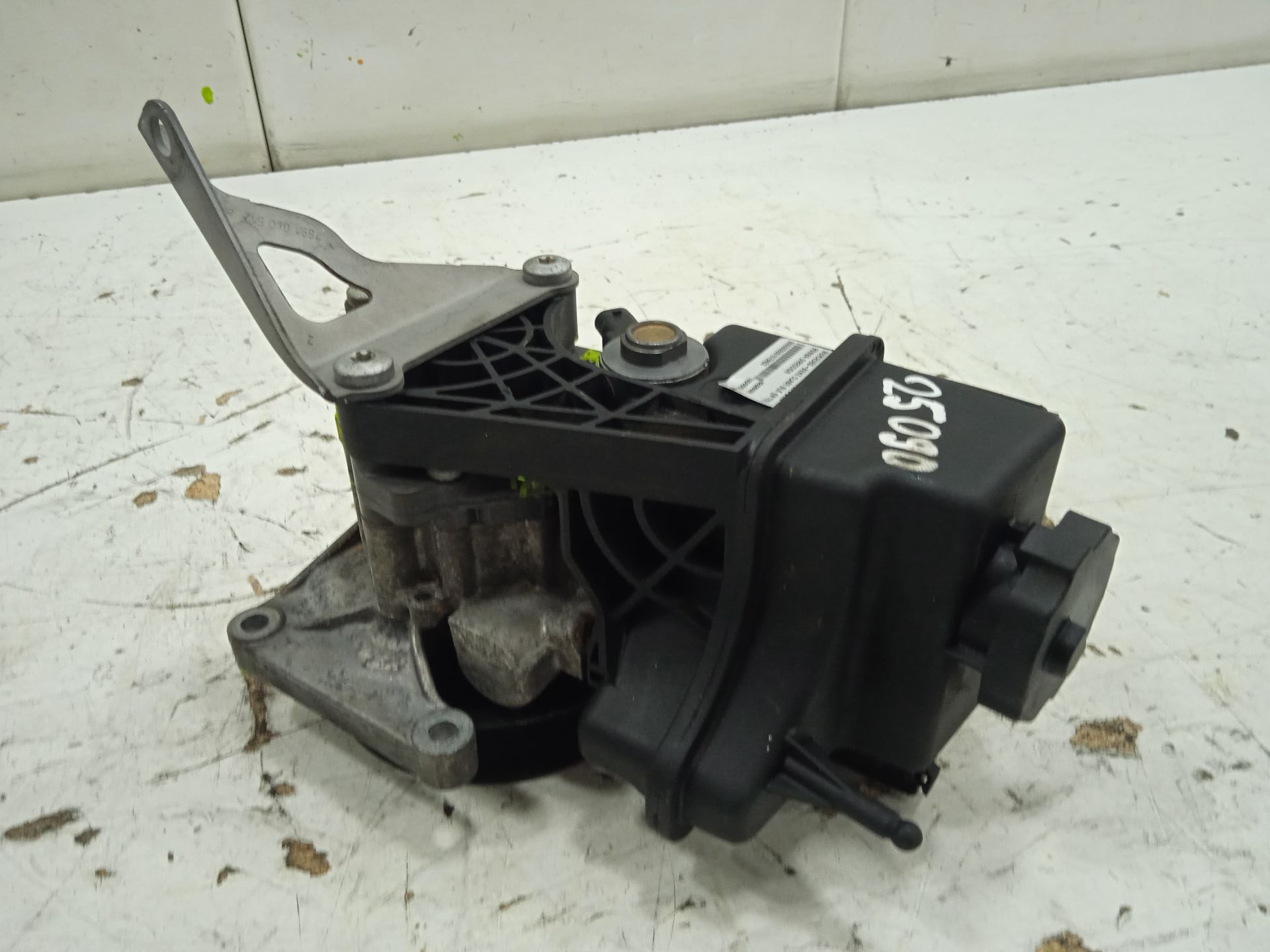 BOMBA DIRECCION MERCEDES-BENZ CLASE SLK (W172) ROADSTER SLK 250 CDI BlueEFFICIENCY (172.403)