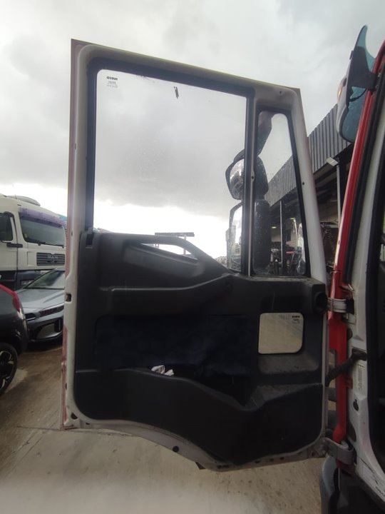 IVECO EUROCARGO * F4AE0681