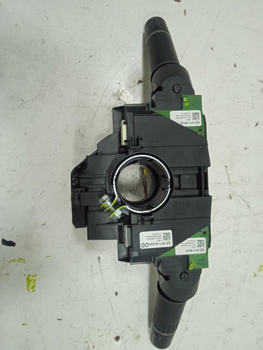 ANILLO AIRBAG Y MANDO MULTIFUNCION MAZDA 6 LIM. (GH)(.2012->) Style