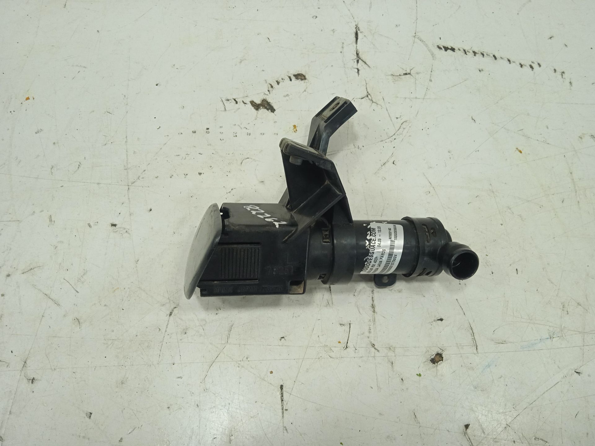 LAVAFAROS IZQUIERDO LEXUS RX 400h   |   04.05 - 12.09